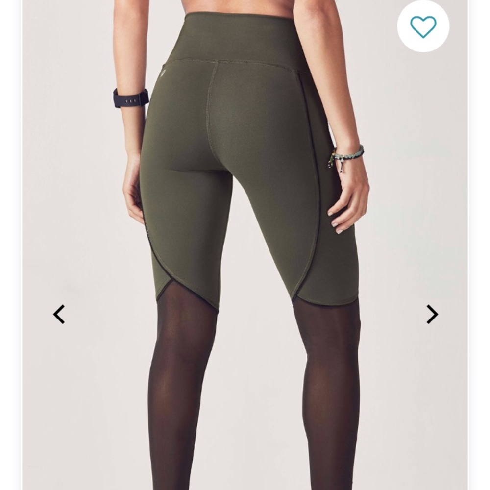 High waisted leggings